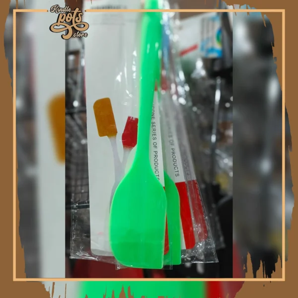 Plastic Spatula - Image 2